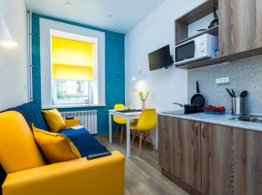 Gosti Lyubyat u Yusupovskogo Apartments