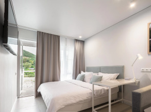 Гостевой дом Summer Suites