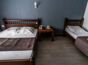 Отель Мира-Locus