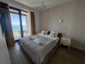 Апарт-отель на берегу моря, Porta Batumi Tower