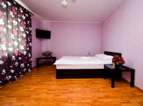 Apartamenty Kvartirnyj Vopros na Artema 64