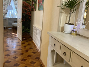 Квартира 2-х комнатные апартаменты Классик на Набережной