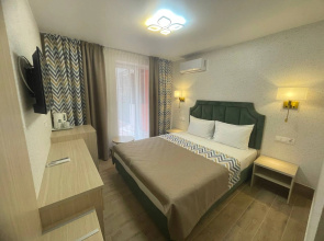 Standart s Odnoy Bolshoy Krovatyyu Apartments