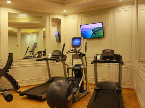 Отель Golden Palace Hotel Yerevan