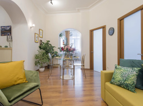 Квартира GM Apartments Стильная Трехкомнатная на Бульварном кольце