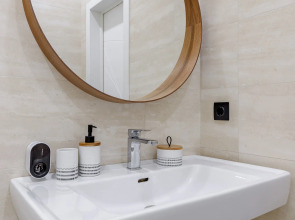 Апартаменты KRASNODAR APARTS на Октябрьской 181/2 (281)