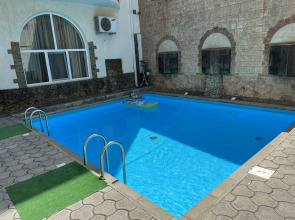 Отель Максимус