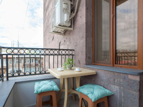 Апартаменты on Mashtots avenue 33/1-51