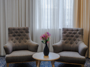 Metro City Hotel