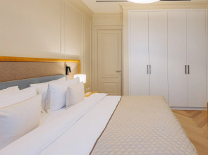 Апарт-отель Four Seasons