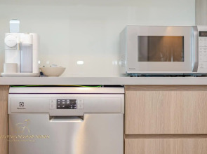 Апартаменты Marco Polo Fancy Marina Getaway With Mesmerizing Views