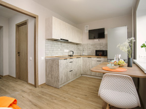 Апартаменты УК Атмоcфеpа с шикарным видом на город