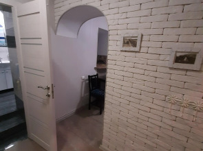 Трехкомнатная квартира в центре на Попцова