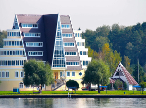 Argo Hotel