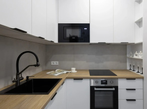 Апартаменты Red Apartments Арт Лайт Сити Шерли