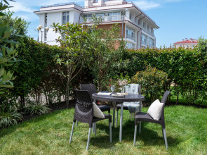 Апартаменты Red apartments Екатерининский Квартал Афродита