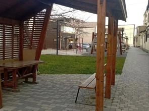 Квартира у набережной и пляжа Бриз