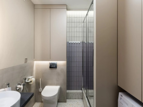 Квартира с Дизайнерским Ремонтом у Театра Кукол Экият