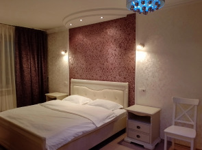 Квартира Притомский Классик, 2-комнатные апартаменты напротив Кассационного суда, рядом с Кузбасс-Арена