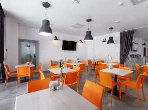 Отель Orange Hotel