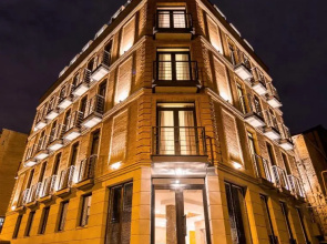 Atrium Boutique Hotel