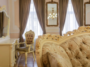 Квартира на Рубинштейна 4