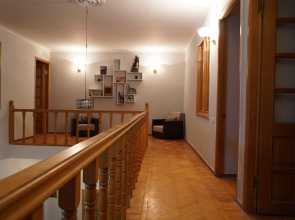 Хостел Happy Baku Hostel & Tours