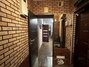 Uyutnaya Pyatikomnatnaya V Tsentre Na Ulitse Komsomolskaya Flat