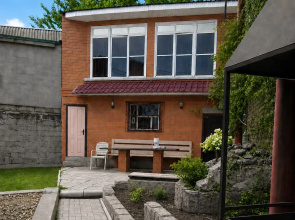 U Morya Na Yejskoy Kose Private House