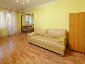 Na Maslennikova 9 Apartments