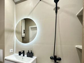 Квартира с панорамным видом на город и Русский мост