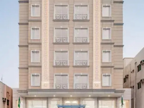 Landmark Suites Hotel