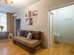 Апартаменты Кварт-Отель, Гашека, 11