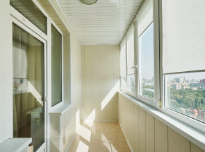 Апартаменты на Соборном 90 с видом на центр с 18 этажа