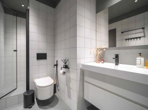 Апартаменты SweetHome на Антоненко