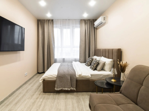 Na 17 Etazhe S Vidom Na Naberezhnuyu V Zhk Akvamarin 2 Apartments