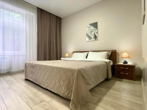Safari Apartments