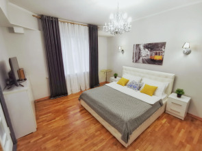 Апартаменты M.O.O.N. APARTMENTS Zenkova 86