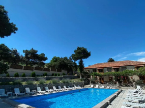 Veranda Hotel