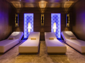 Silk Road by Minyoun