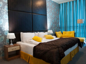 Отель Square Inn