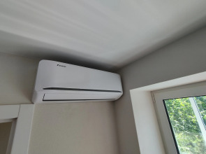 Апартаменты 2-х комнатные апартаменты на Есенина 69