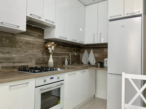 Квартира с видом на озеро