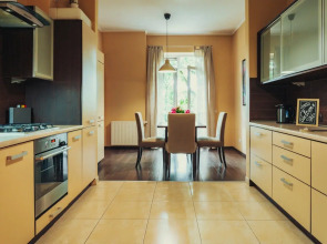 Квартира у озера на Тельмана 5