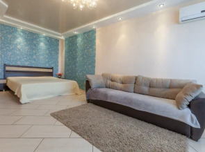 Квартира с джакузи шикарным видом на Волгу в центре Самары