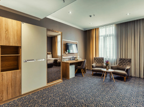 Metro City Hotel