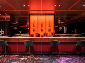 Отель Voco Dubai Monaco The Heart of Europe