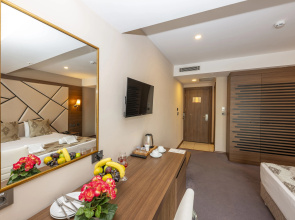 Отель Litros Hotel & Spa