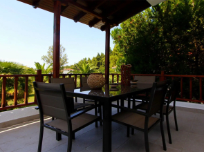 Lorenia Sea Side Elani Villa