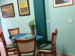 Past Or Tail Hostel